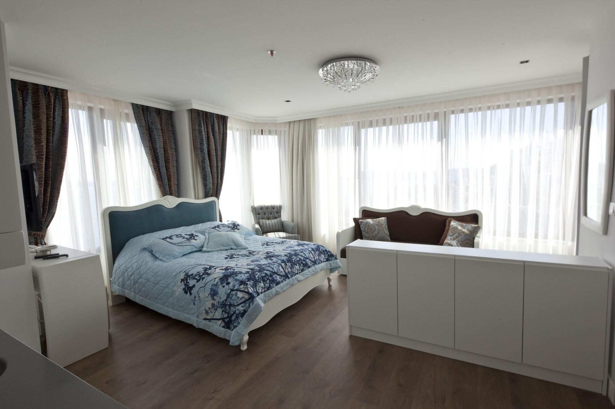 Otel Molton Kabatas